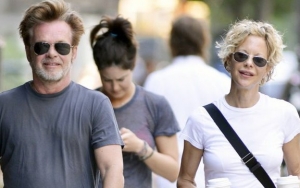 Meg Ryan Splits From John Mellencamp, Ditches Engagement Ring