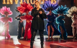 Kelly Clarkson Sees 2020 Las Vegas Residency as Option to See Fans Amid Busy Schedule
