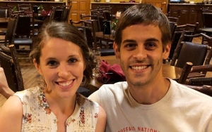 Jill Duggar and Derick Dillard Slammed for Dressing Up for Halloween Only for Freebies
