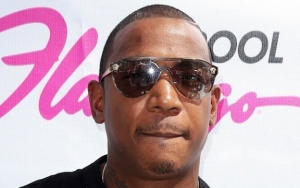 Ja Rule's Popeyes Chicken Sandwich Criticism Backfires as He's Roasted Over Fyre Fest Horrible Meal