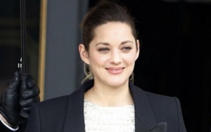 Marion Cotillard Supports French Actress Who Was Molested by Top Director as Child