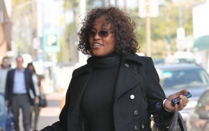 Whitney Houston's Best Friend Rebuffs Molestation Allegations Against Dee Dee Warwick