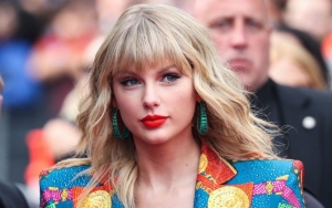 Taylor Swift Furious at Scooter Braun for Being Barred From Performing Old Songs at 2019 AMAs