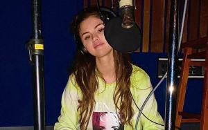 Selena Gomez Almost Unrecognizable With Untypical Bold Makeup