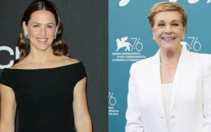 See Jennifer Garner's Epic Reaction After Receiving Call From Julie Andrews: 'No Chill'
