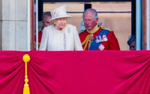 Report: Queen Elizabeth to Retire and Hand Over Throne to Prince Charles in 2 Years