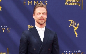 Derek Hough Explains Why He Has to Pull Back a Bit During Christmas Tree Lighting Performance