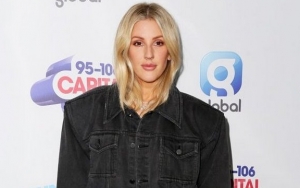 Ellie Goulding Helps Driver After Car Was Hit by Royal Mail Truck