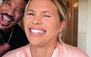 Lionel Richie Obsessed with Skincare and Manicure, Daughter Sofia Says
