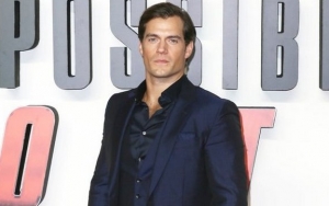 Henry Cavill Clarifies After Previously Saying He Lost James Bond Role Because He's Fat