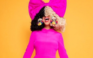 Sia Ridiculed Over 'Horrible' Live Performance at Kardashians' Christmas Party