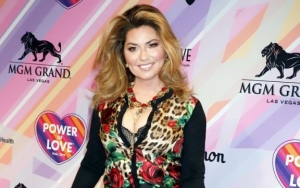 Shania Twain Recalls Embarrassment Over Her Curves During Her Teen Years 