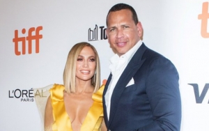 Jennifer Lopez Pokes Fun at Alex Rodriguez's Retirement in New Post