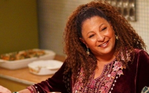 Pam Grier Denies Battling Stage Four Cancer