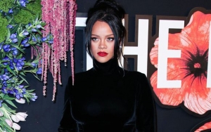 Rihanna Praised for Her Response to Troll Criticizing Her 'Pimple' in Makeup-Free Selfie