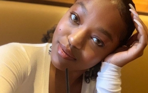 R. Kelly's GF Azriel Fights With Joycelyn, Cries: She Slept With Minor and That Minor Is Me
