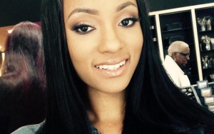 R. Kelly's GF Joycelyn Ignores Her Mother Who's Desperate to Talk to Her
