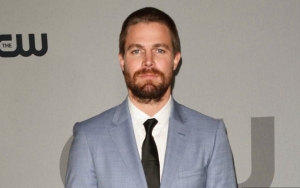 Stephen Amell Angrily Reacts to Google Super Bowl Ad