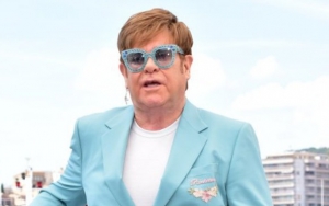 Elton John to Stick With World Tour Schedule Despite Pneumonia Diagnosis