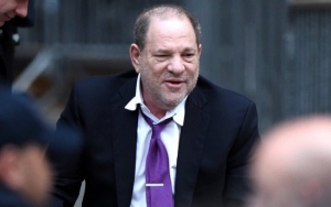 Harvey Weinstein's Victim Mimi Haley Cries in Cafe After He's Found Guilty of Rape