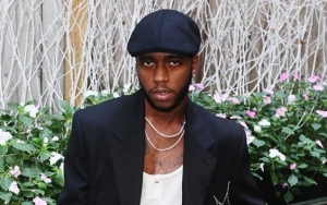 6lack Doesn't Think the Current State of RnB Music Is That Bad