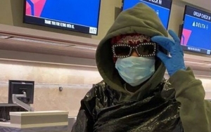 Summer Walker Wearing Garbage Bag to Ward Off Coronavirus