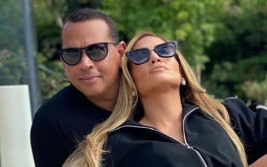 Jennifer Lopez and Alex Rodriguez Do Hilarious Cross-Dressing in Flip the Switch Challenge Video