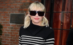 Miley Cyrus Suggests She Hasn't Bathed in 5 Days Amid Coronavirus Quarantine