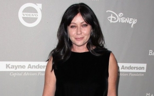 Shannen Doherty Pleads With Others to Stay at Home While Mourning Death of Longtime Stylist