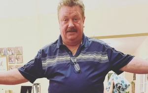 Joe Diffie Mourned by Fellow Country Stars Following Death From Coronavirus Complications