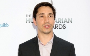 Justin Long Fears He Has COVID-19, but Can't Get Tested