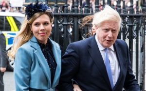 Boris Johnson's Pregnant Fiancee Recovering From Coronavirus Symptoms