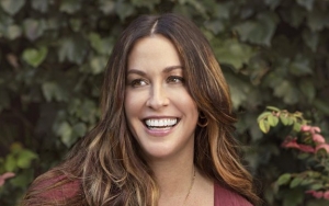 Alanis Morissette Breastfeeding Her Baby on Magazine Cover