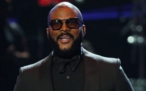 Tyler Perry Buys Groceries for Elderly Shoppers Amid Covid-19 Crisis