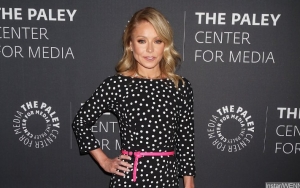 Kelly Ripa Gets Emotional Over Her Kids' Refusal to Hug Her During Coronavirus Lockdown