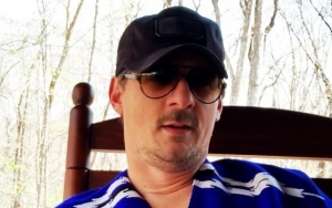 Coronavirus-Infected Sturgill Simpson Shares Frustration at Government Over Test Difficulty 