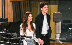 'The Bachelor: Listen To Your Heart' Recap: Love Triangle Is Formed in the Premiere