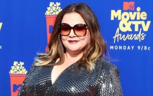 Melissa McCarthy Shows Off 'Hardcore' Renovation Skills on 'Celebrity OUI'