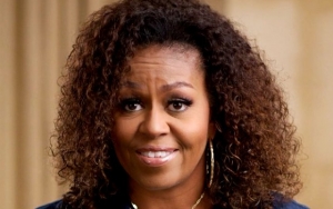 Michelle Obama Teams Up With Netflix to Turn 'Becoming' Book Tour Into Documentary