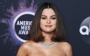 Selena Gomez Envies YouTuber Who Can Do 'Glamorous' Workout Amid COVID-19 Lockdown