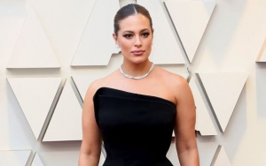 Ashley Graham to Make Runway Return on Fashion Livestream Event for COVID-19 Relief  