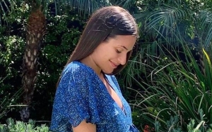 Lea Michele Confirms Pregnancy, Debuts Baby Bump