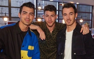 Jonas Brothers Invite Lucky Fan to Barbeque Party for Charity