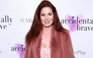 Debra Messing to Co-Host Podcast Saluting Activist With I Am A Voter Co-Founder