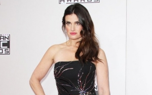 Idina Menzel to Lead 'Rent' Reunion for Broadway Pride Event