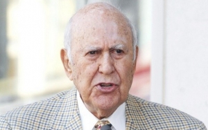 Actor Carl Reiner Dies at 98