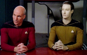 Patrick Stewart Still Finds It Hard to Talk About Final 'Star Trek' Scene With Brent Spiner