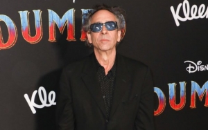 Tim Burton Feuding With Neighbors Over Fence Around Historic Home