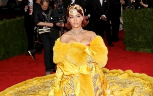 Rihanna Almost Ditched 2015 Met Gala as She Felt Like 'a Clown' in 'Legendary' Yellow Dress