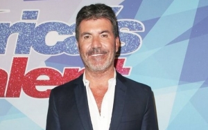 Simon Cowell Needs intensive Therapy to Be Able to Walk Again
